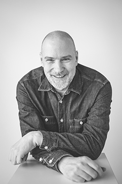Autorenportrait Sascha Kremer