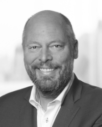Dr. Jörn Kowalewski
