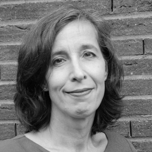 Autorenportrait Petra Terhoeven