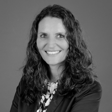 Prof. Dr. Julika  Baumann Montecinos