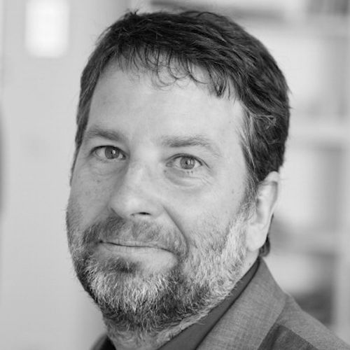 Autorenportrait Alexander Hagelüken