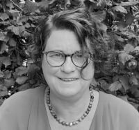 Dr. Susanne  Konrad
