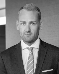 Dr. Philipp Heinrichs
