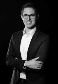 Prof. Dr. Maximilian Freyenfeld
