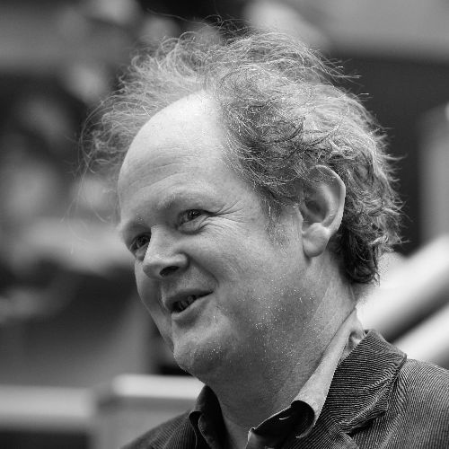 Autorenportrait Craig Brown